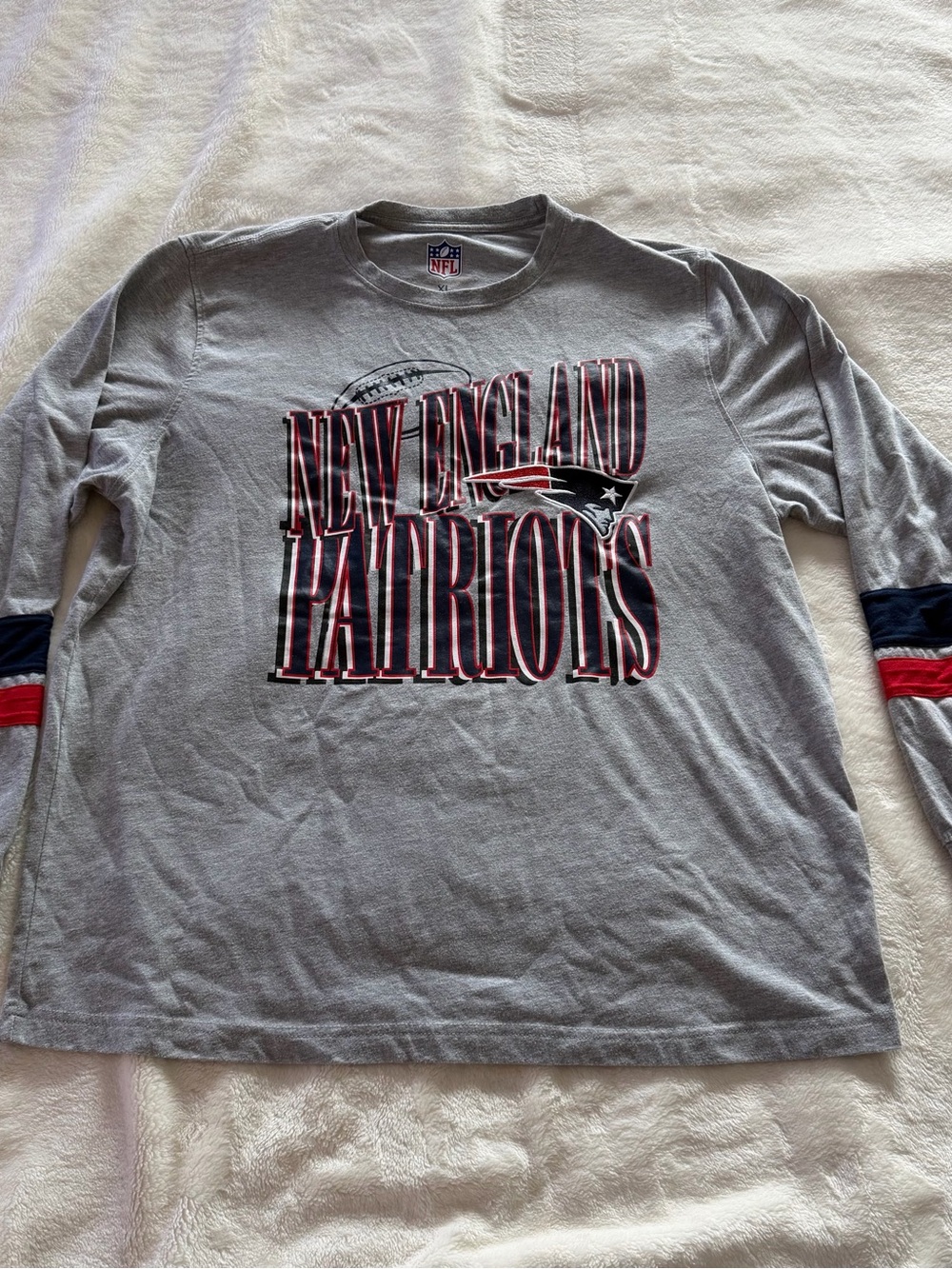 NFL New England Patriots Gray Long Sleeve Tee with Navy and Red Accents